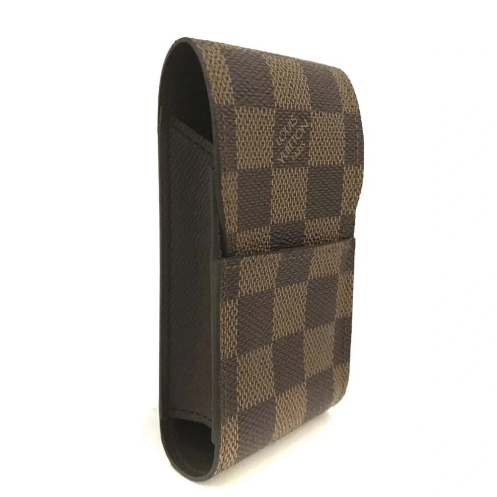 LOUIS VUITTON Pristine Cigarette Case